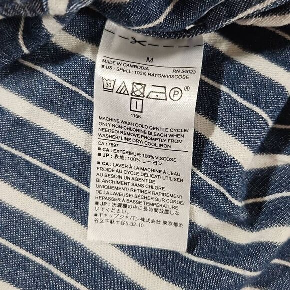 Nautial Style Blue and White Striped Classic Fit Womens Medium Button Down Banan - Picture 3 of 6